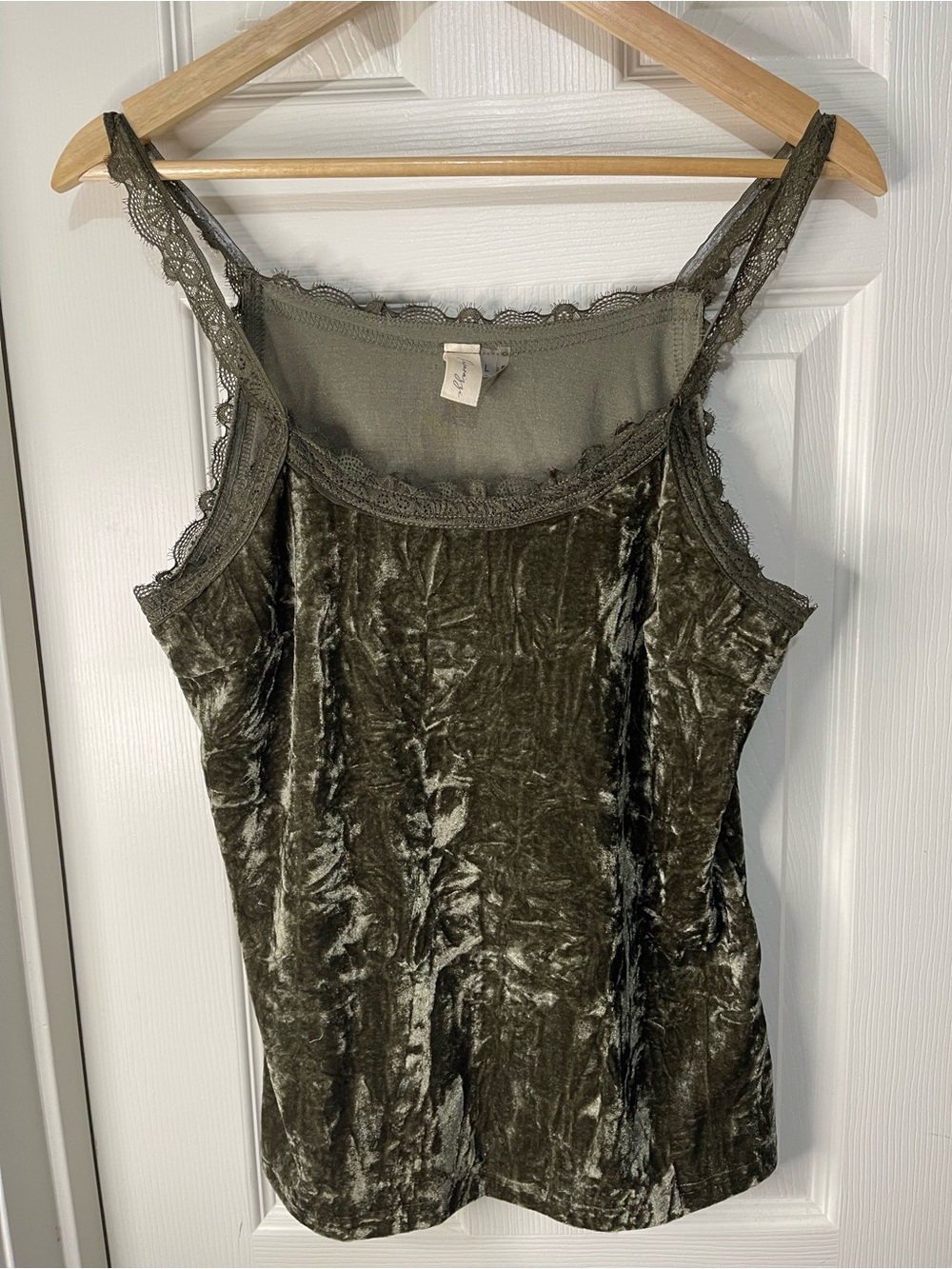 Green Velvet Goblin Core Lace Trim Earthy Tank Top size Large